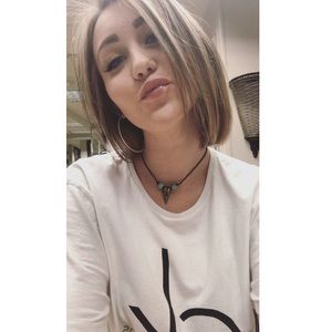 Meet your Posher, Nikki